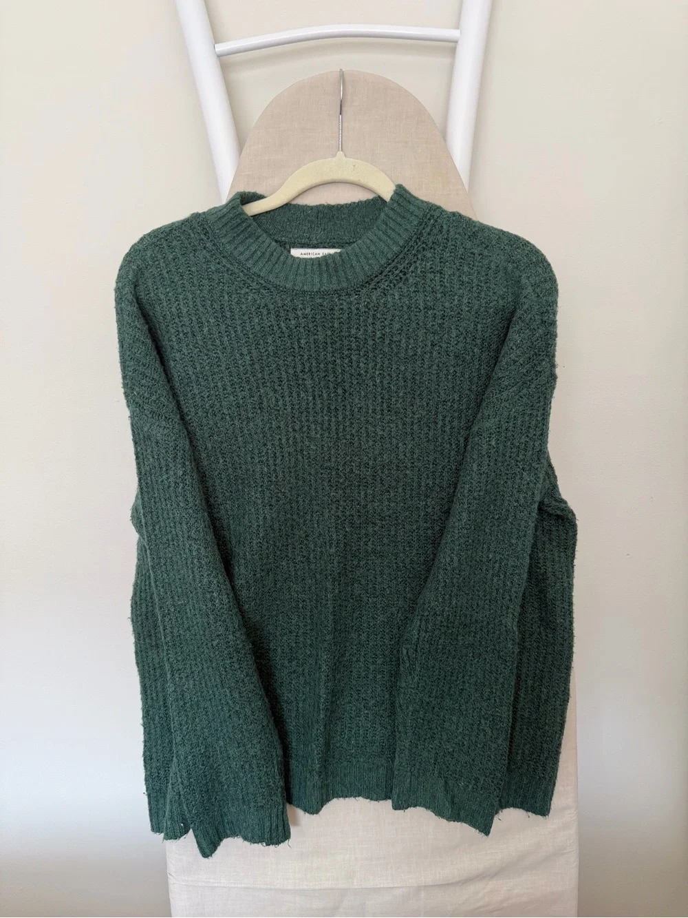 Women’s American Eagle sweater- Dark Green